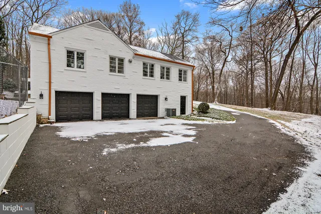 $1,224,900 | 7 Caveswood Lane, Owings Mills, MD 21117