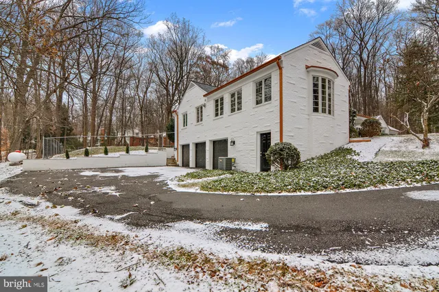 $1,224,900 | 7 Caveswood Lane, Owings Mills, MD 21117