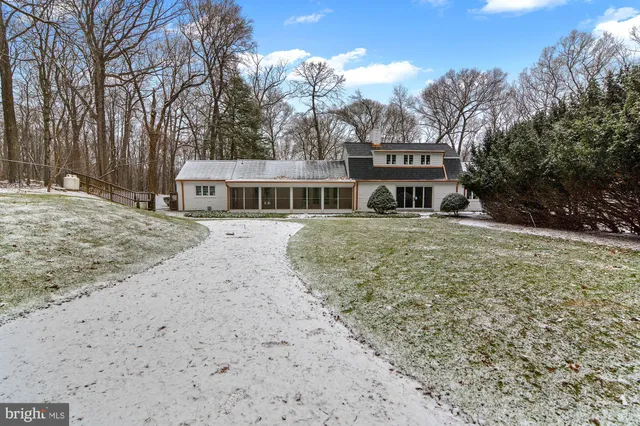 $1,224,900 | 7 Caveswood Lane, Owings Mills, MD 21117