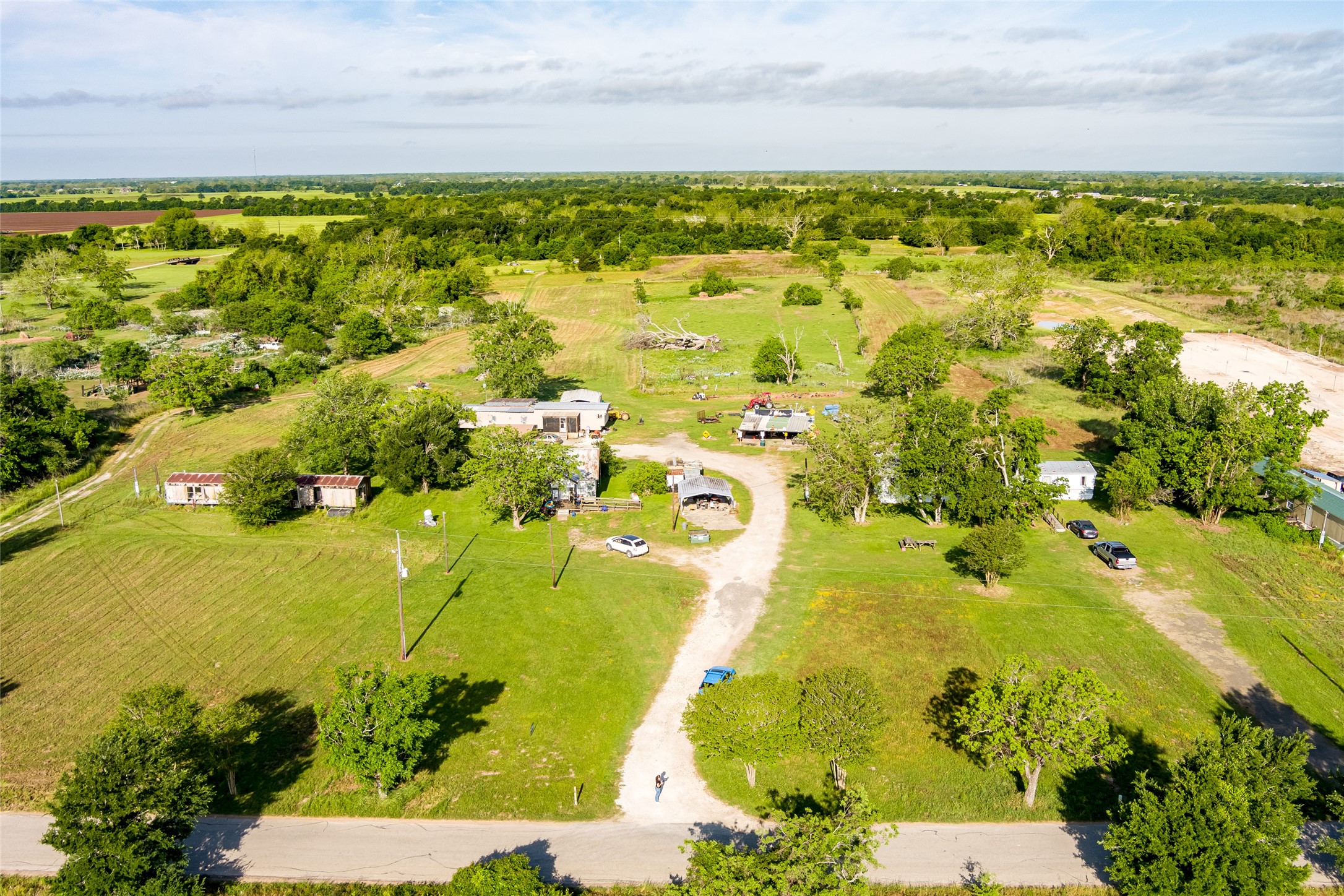 6936 Love Road Fulshear, TX 77441 - Photo 3 of 20