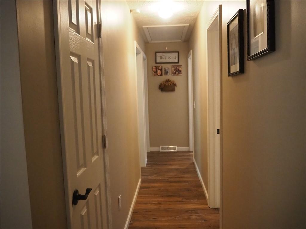 3008 Oneida Valley Road Hilliards, PA 16040 - Photo 7 of 16 Gallery Image 7