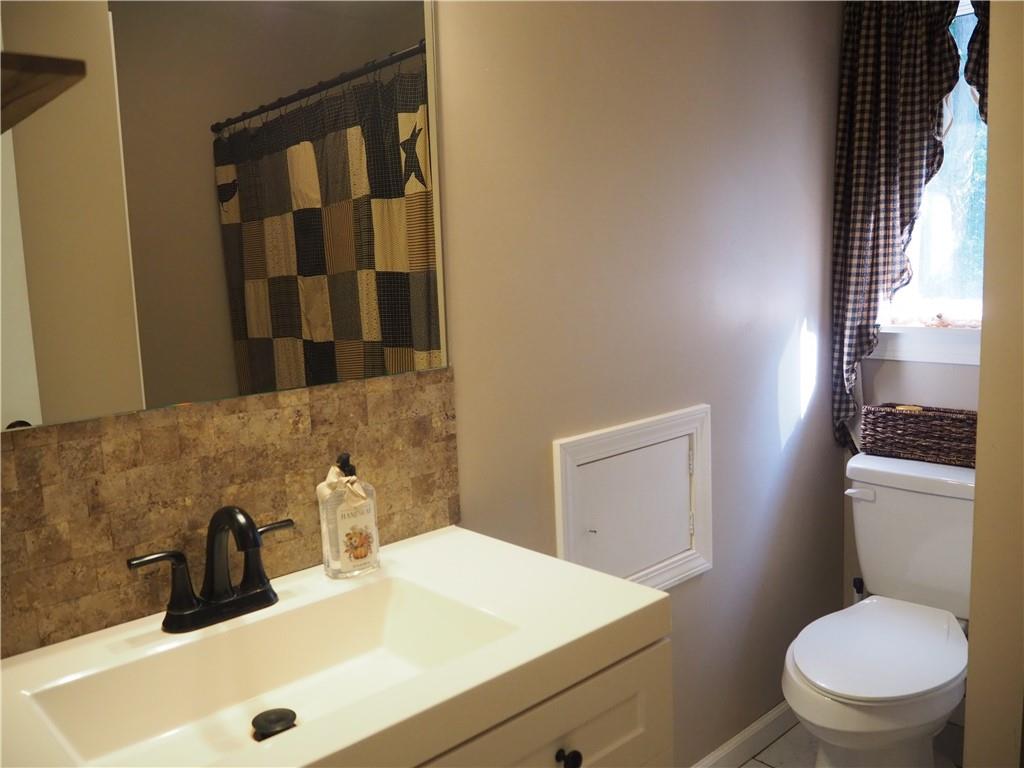 3008 Oneida Valley Road Hilliards, PA 16040 - Photo 8 of 16 Gallery Image 8