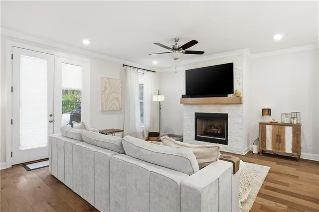 $699,900 | 5054 Sealy Circle, Peachtree Corners, GA 30092