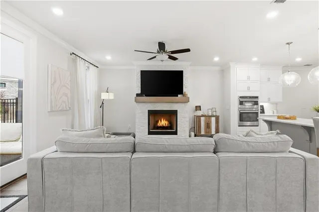 $699,900 | 5054 Sealy Circle, Peachtree Corners, GA 30092