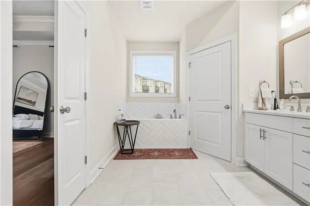 $699,900 | 5054 Sealy Circle, Peachtree Corners, GA 30092