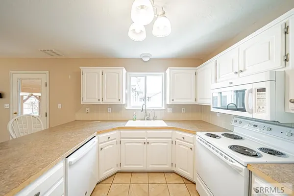 $499,000 | 215 Plantation Lane, Idaho Falls, ID 83404