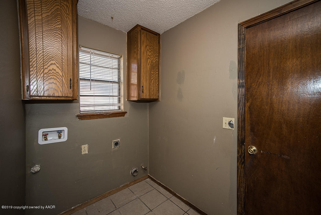 1132 Sugarloaf Drive Amarillo, TX 79110 - Photo 18 of 21 JKS_4505