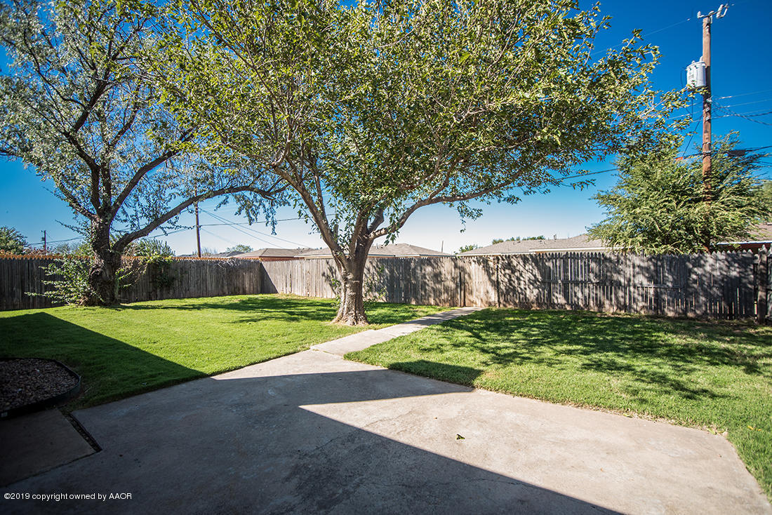 1132 Sugarloaf Drive Amarillo, TX 79110 - Photo 19 of 21 JKS_4525