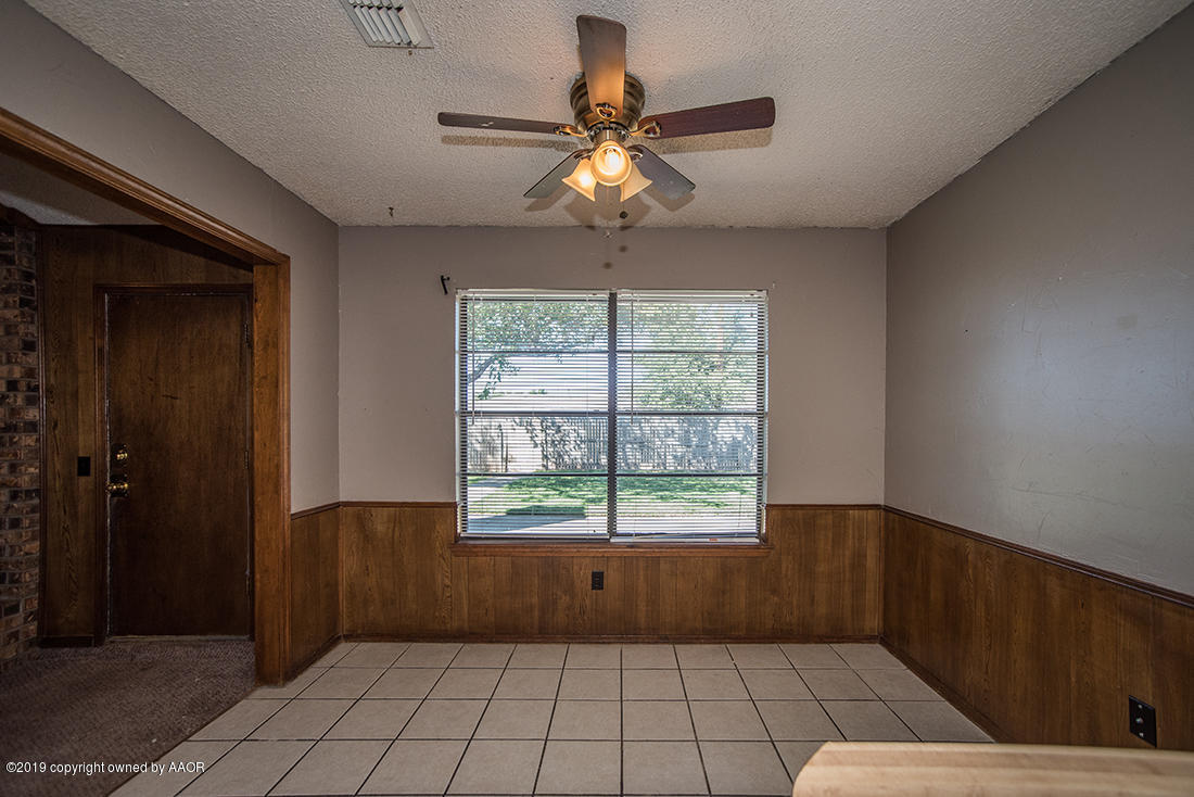 1132 Sugarloaf Drive Amarillo, TX 79110 - Photo 7 of 21 JKS_4508