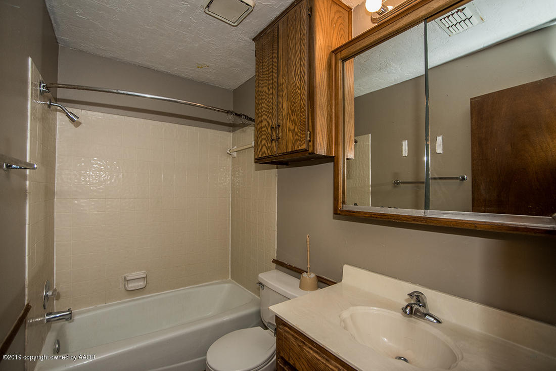 1132 Sugarloaf Drive Amarillo, TX 79110 - Photo 8 of 21 JKS_4510