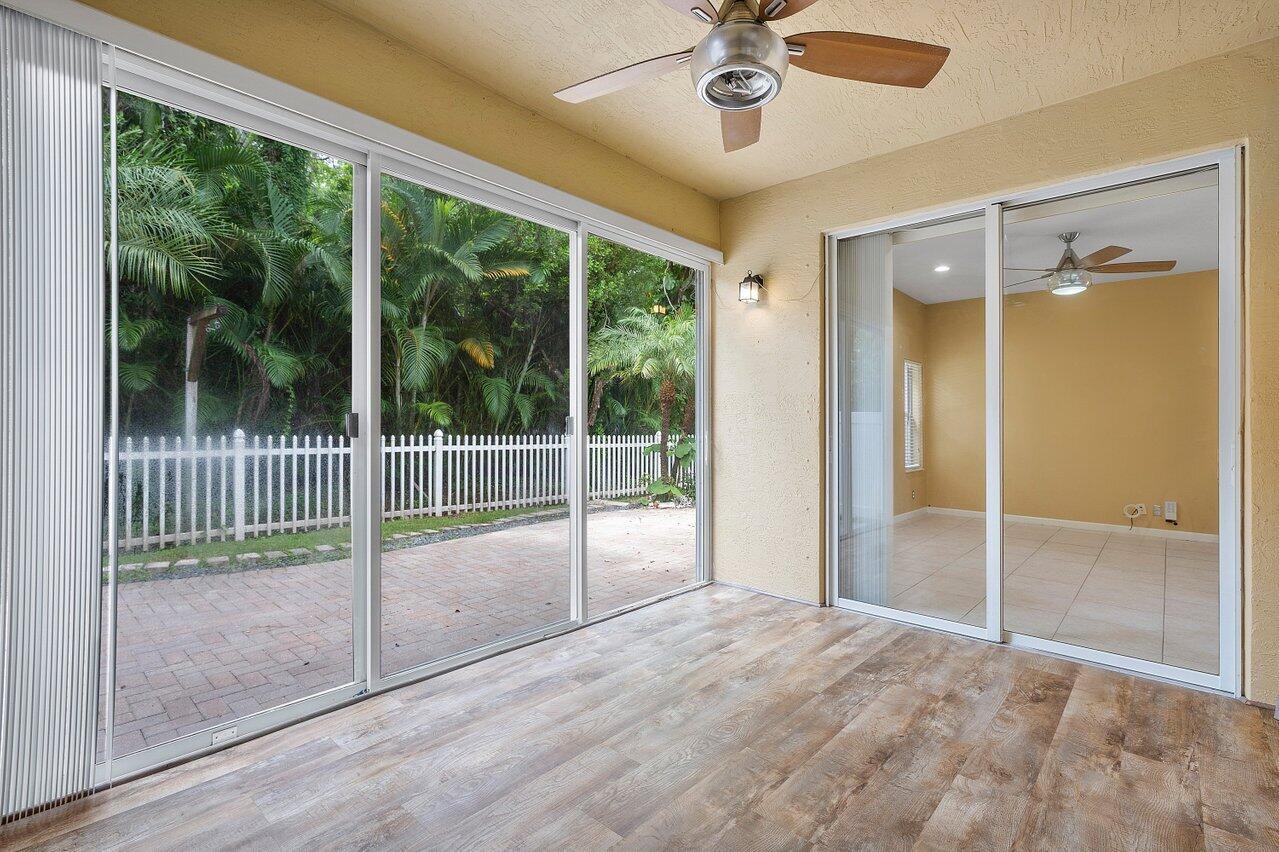 10057 Jockey Road Lake Worth, FL 33449 - Photo 18 of 43 018-10057JockeyRoad-LakeWorth-FL-33449-S