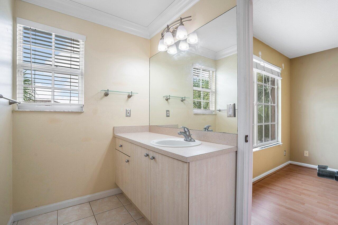10057 Jockey Road Lake Worth, FL 33449 - Photo 28 of 43 028-10057JockeyRoad-LakeWorth-FL-33449-S