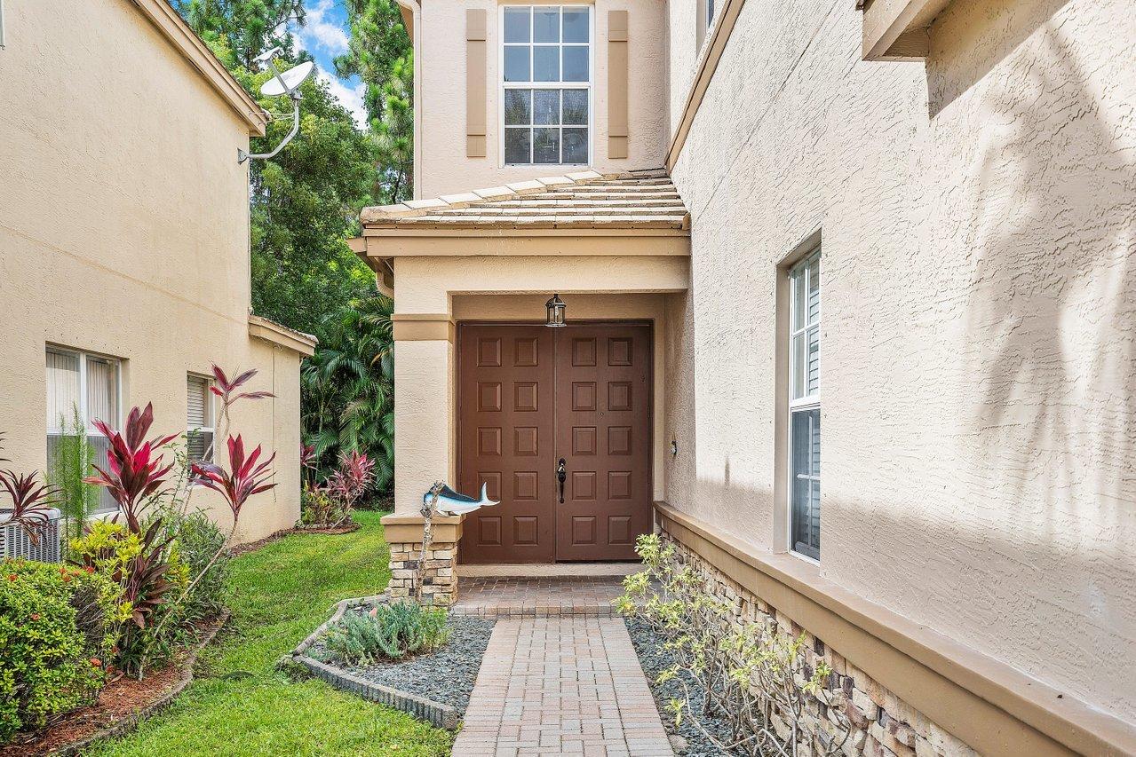 10057 Jockey Road Lake Worth, FL 33449 - Photo 4 of 43 004-10057JockeyRoad-LakeWorth-FL-33449-S
