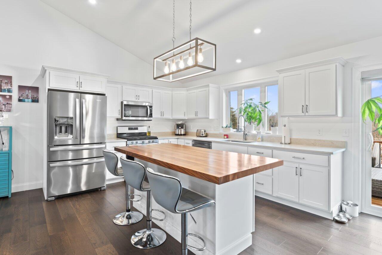 92 High Street North Berwick, ME 03906 - Photo 5 of 25 hh