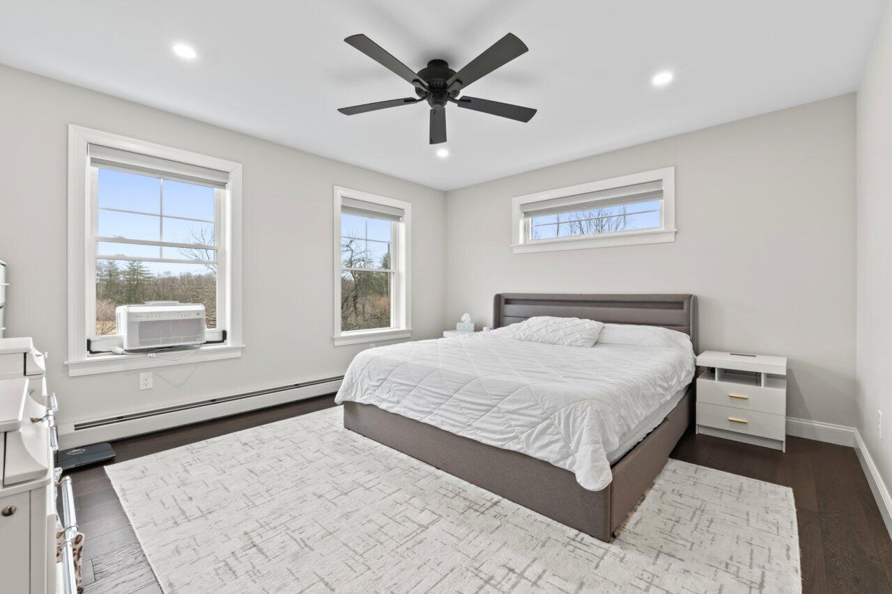 92 High Street North Berwick, ME 03906 - Photo 9 of 25 jj