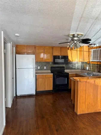 $985 | 1705 Chris Craft Drive, Unit 7, Grapevine, TX 76051