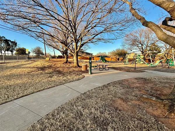 $985 | 1705 Chris Craft Drive, Unit 7, Grapevine, TX 76051