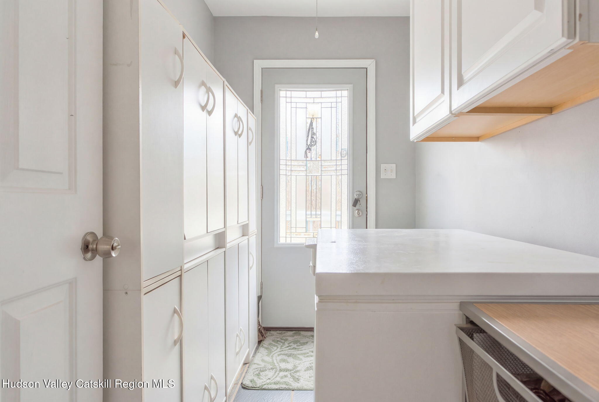 2931 Sleepy Hollow Road Athens, NY 12015 - Photo 18 of 40 26-int-9-mudroom