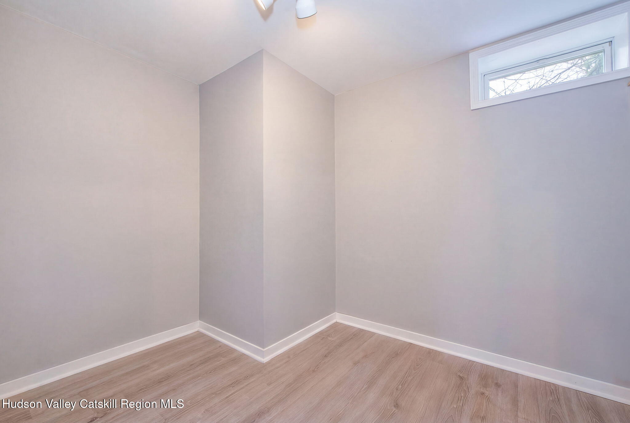 2931 Sleepy Hollow Road Athens, NY 12015 - Photo 32 of 40 28-int-6-bonus-room