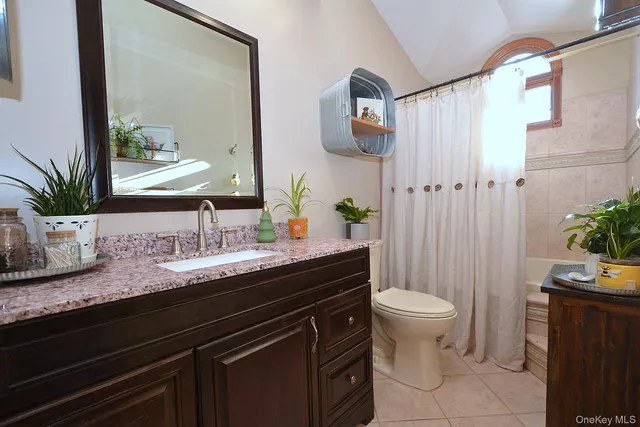 $629,990 | 29 Granby Place, Ronkonkoma, NY 11779