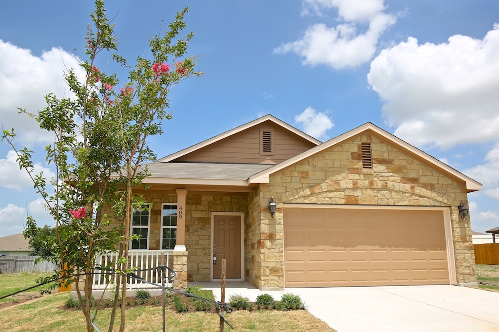 409 Gettysburg Elgin, TX 78621 - Photo 1 of 1 Gallery Image 1