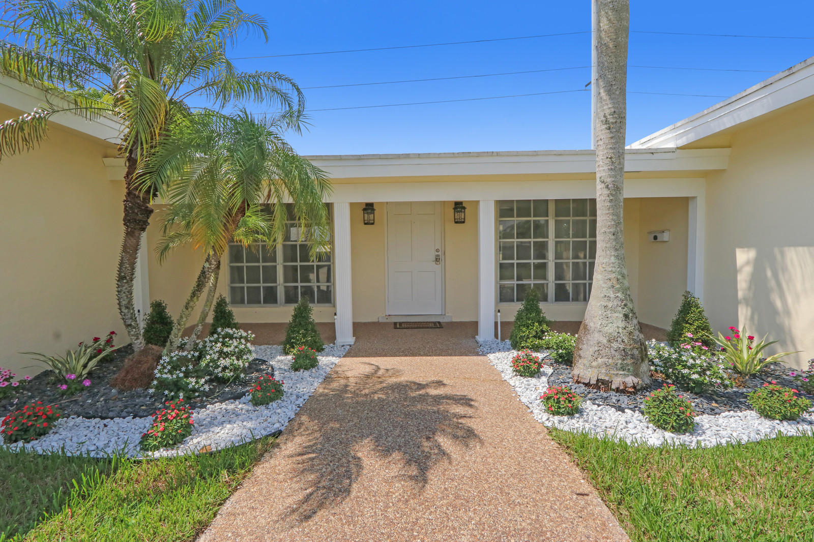 840 Southwest 7th Street Boca Raton, FL 33486 - Photo 3 of 35 03_Images_3_of_28_mls