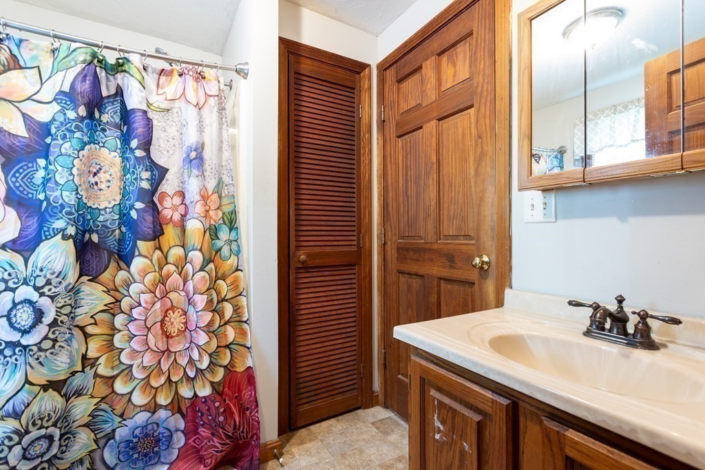 66 Kyle Road Fitchburg, MA 01420 - Photo 23 of 32 Gallery Image 23