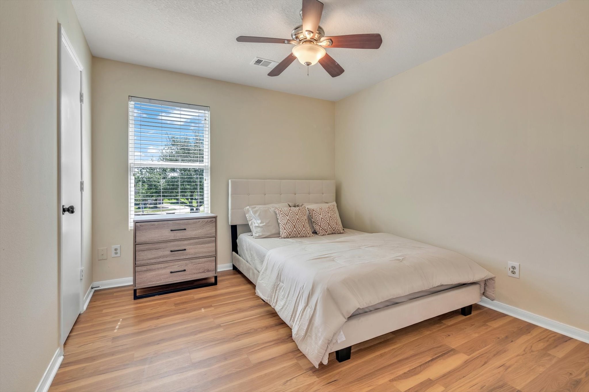 1722 Sun Point Court Humble, TX 77396 - Photo 28 of 40