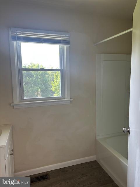 335 Old Paper Mill Road Newark, DE 19711 - Photo 12 of 20 full bath upstairs