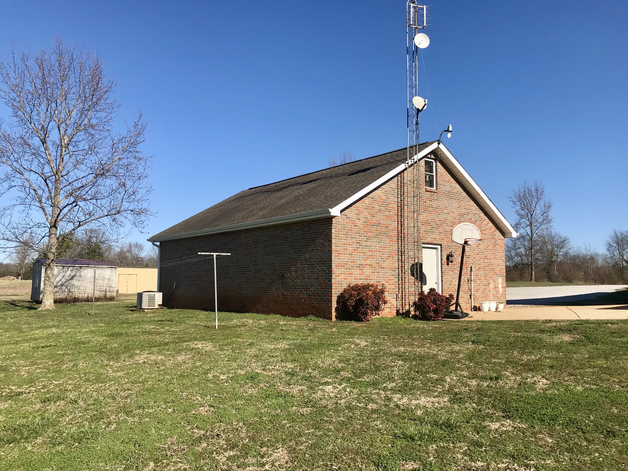 1255 Arnold Farm Road Winchester, TN 37398 - Photo 5 of 29 Gallery Image 5