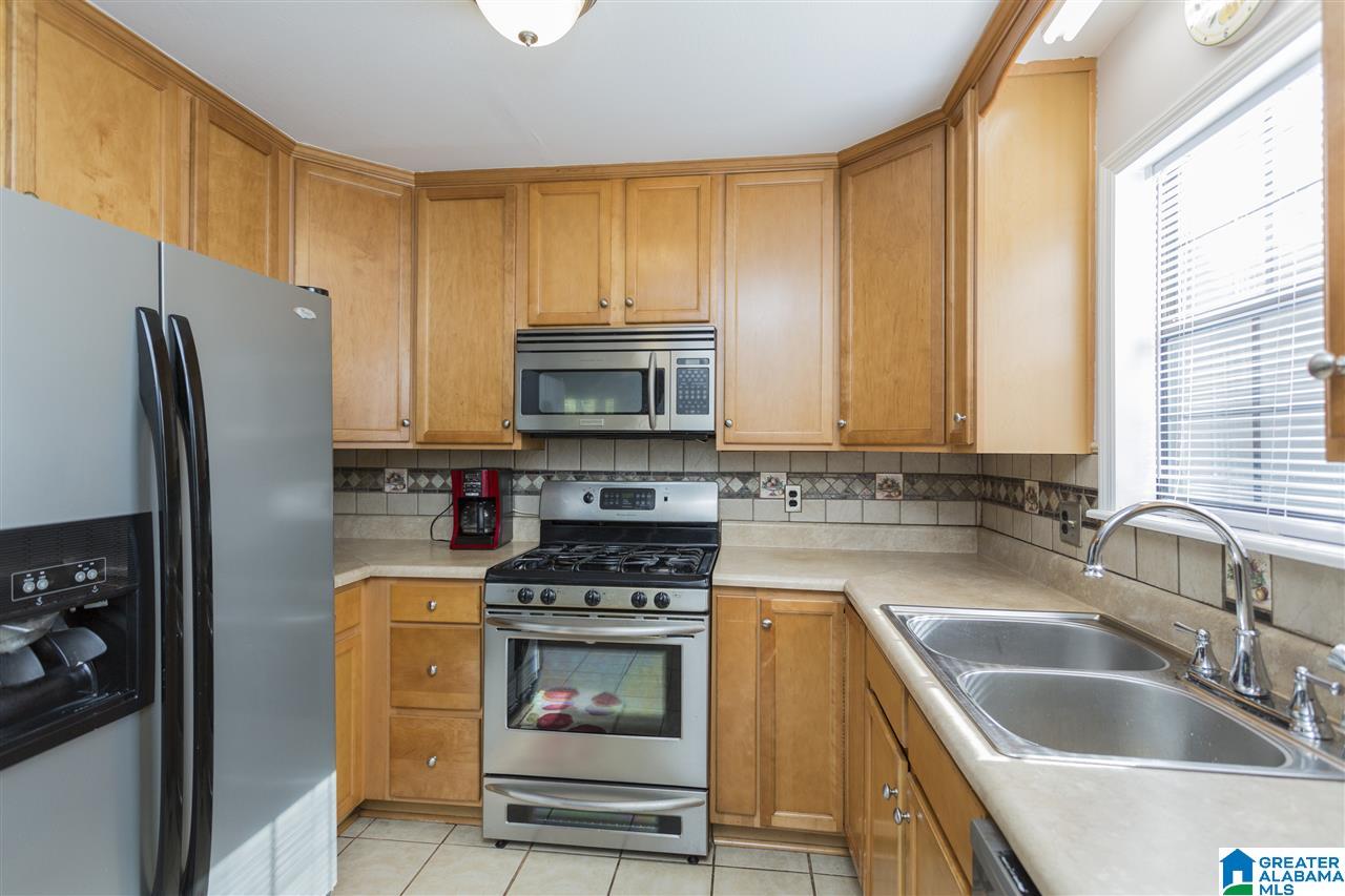 4841 South Shades Crest Road Helena, AL 35022 - Photo 6 of 22