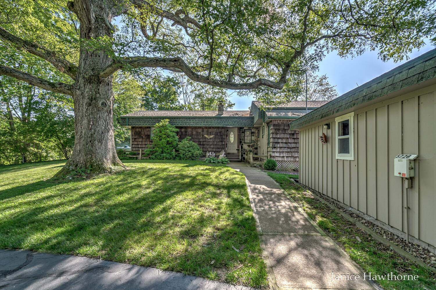 5728 Head Lake Road Hastings, MI 49058 - Photo 2 of 66 WM5728headlake-42