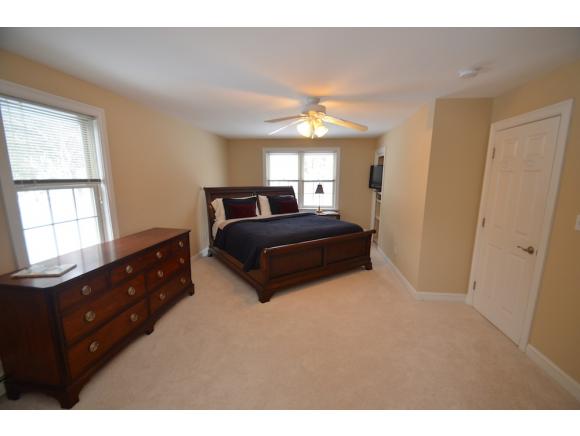363 New Boston Road Bedford, NH 03110 - Photo 12 of 24