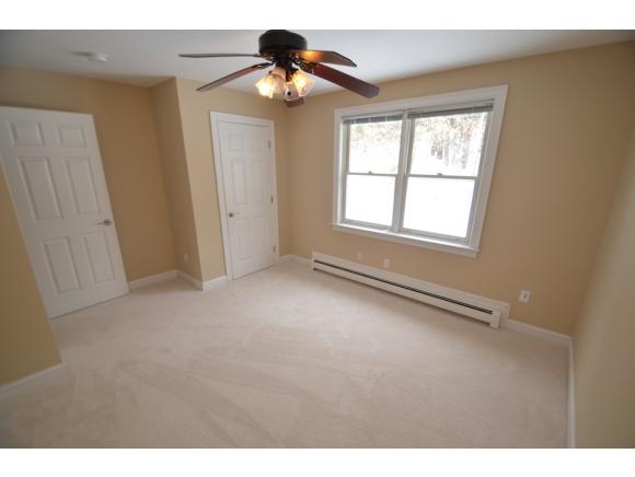363 New Boston Road Bedford, NH 03110 - Photo 16 of 24