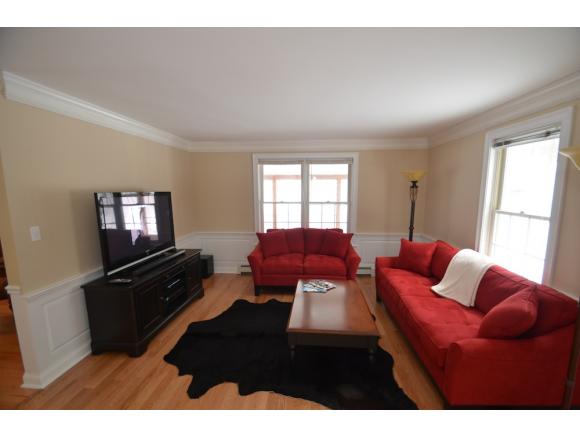 363 New Boston Road Bedford, NH 03110 - Photo 6 of 24