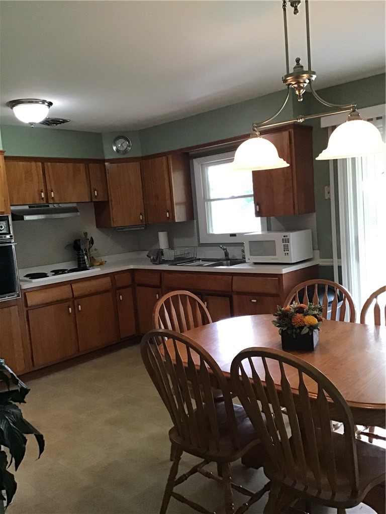 456 Wildbriar Road Rochester, NY 14623 - Photo 13 of 33 Gallery Image 13