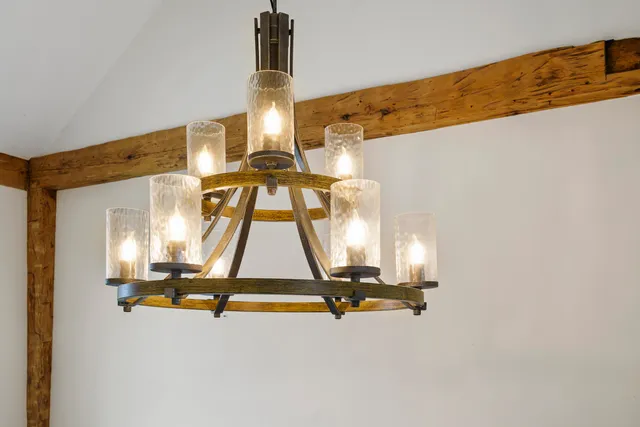 $1,299,000 | 21 Sea Street, Boothbay Harbor, ME 04538