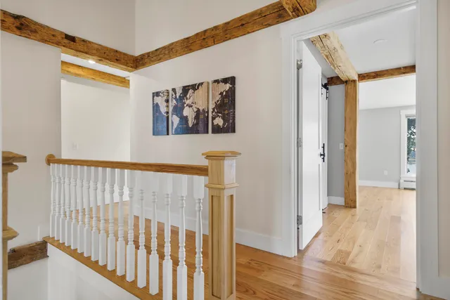 $1,299,000 | 21 Sea Street, Boothbay Harbor, ME 04538