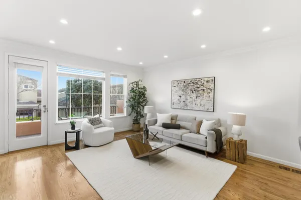$1,098,000 | 12 Baycrest Way, South San Francisco, CA 94080