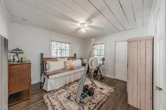 $279,900 | 3516 Primrose Avenue, Fort Worth, TX 76111