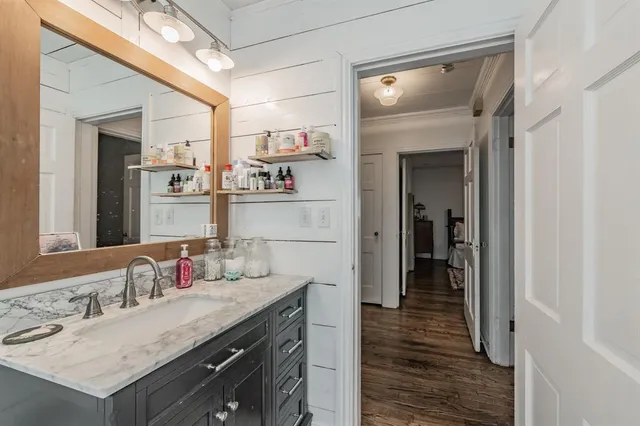 $279,900 | 3516 Primrose Avenue, Fort Worth, TX 76111