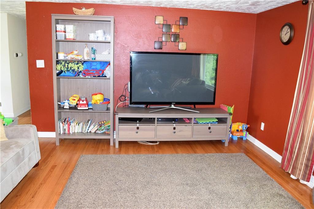 101 McElree Road Washington, PA 15301 - Photo 4 of 25