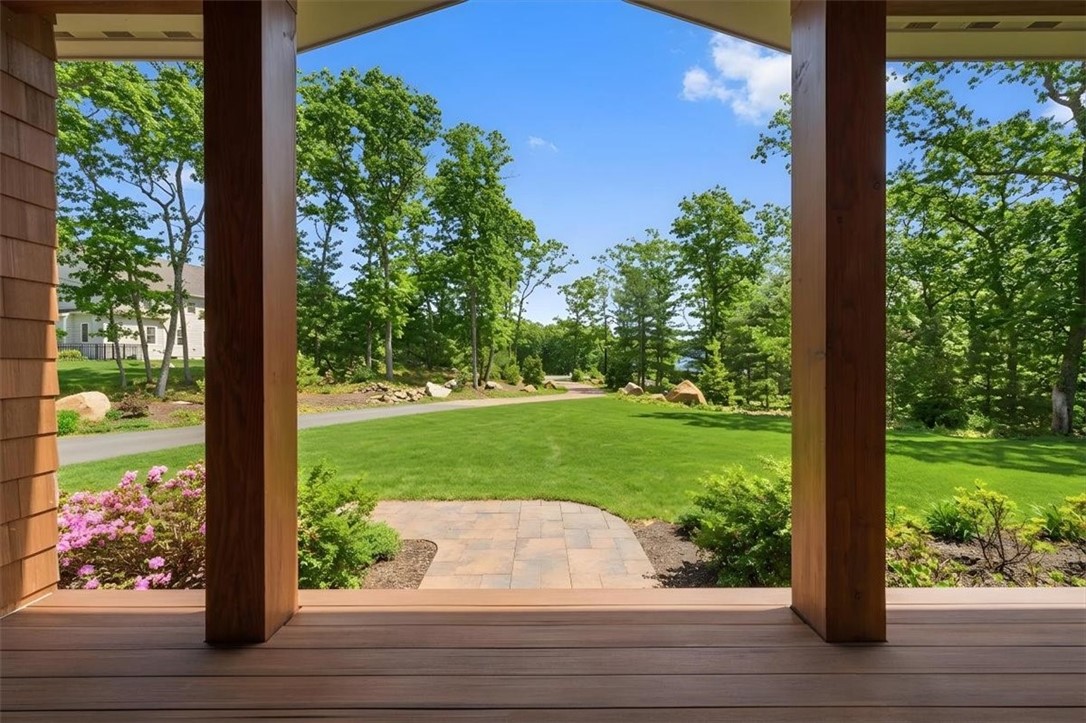 18 Fallon Trail Westerly, RI 02891 - Photo 2 of 31