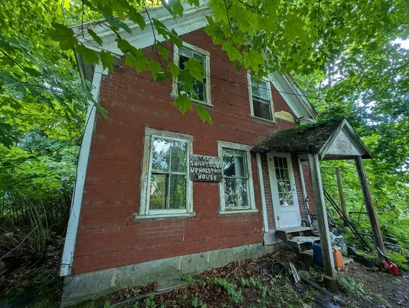 $95,000 | 20 Bennett Street, Bridgton, ME 04009