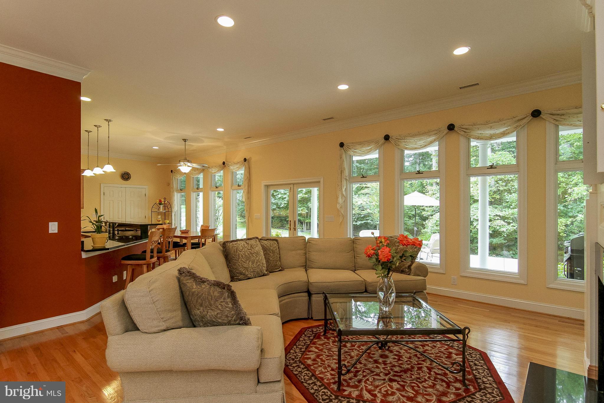 Large FR w/Recessed Lighting