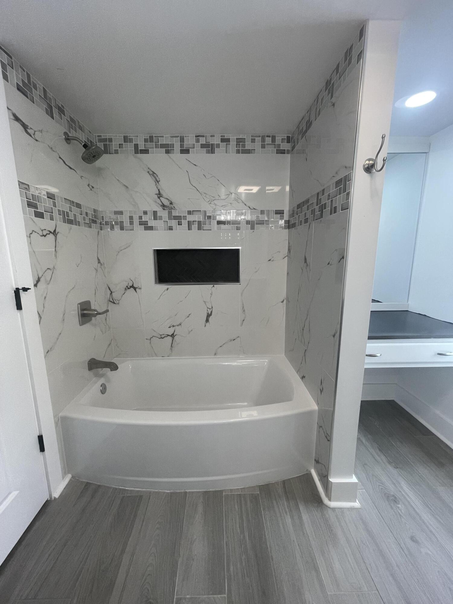 7466 Bunkerhill Road Jackson, MI 49201 - Photo 14 of 30 IMG_2460