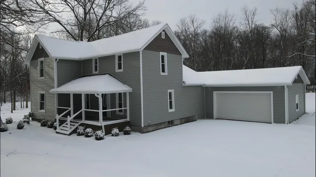 $359,700 | 7466 Bunkerhill Road, Jackson, MI 49201