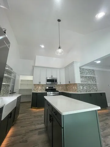 $359,700 | 7466 Bunkerhill Road, Jackson, MI 49201