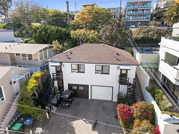 a view of house with outdoor space