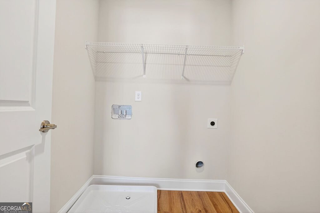 152 Classic Overlook Homer, GA 30547 - Photo 24 of 36 a view of bathroom with small space